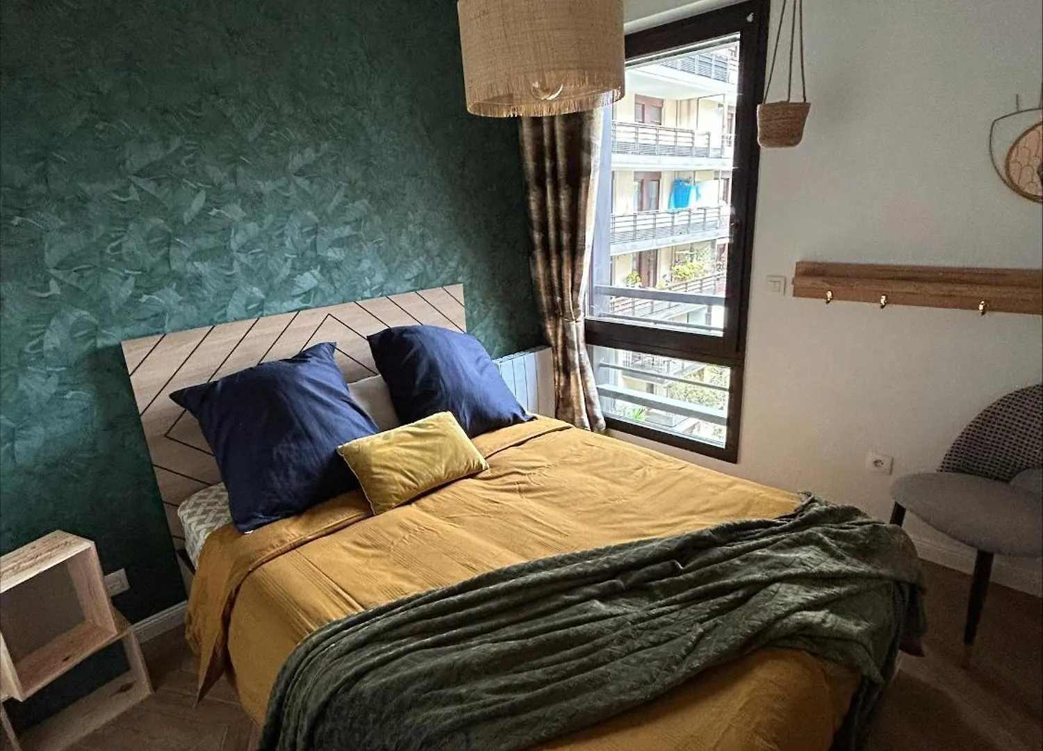 Homestay Les De David Paris